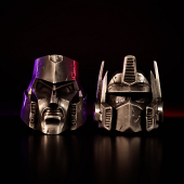 Transformers : Ensemble de Répliques de Casques Optimus Prime et Megatron